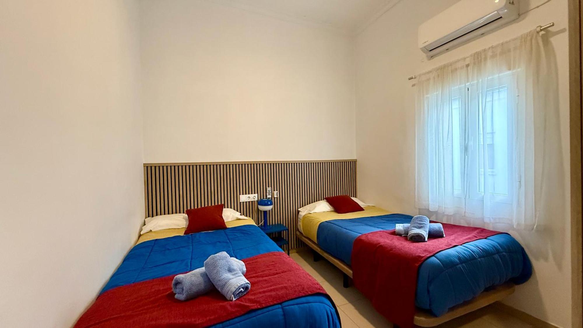 Apartamento Turistico Ciudad Jardin - Nervion. Séville Extérieur photo