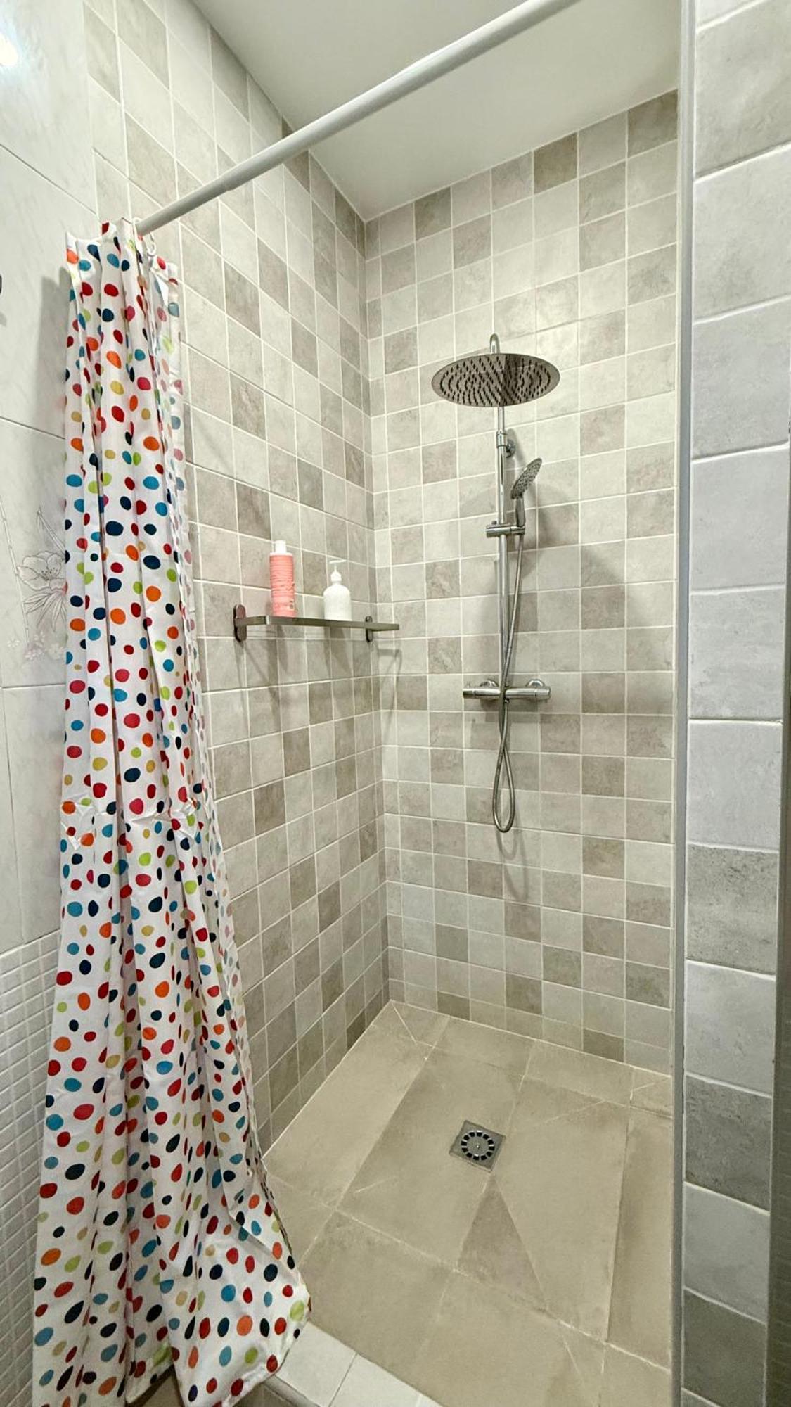 Apartamento Turistico Ciudad Jardin - Nervion. Séville Extérieur photo