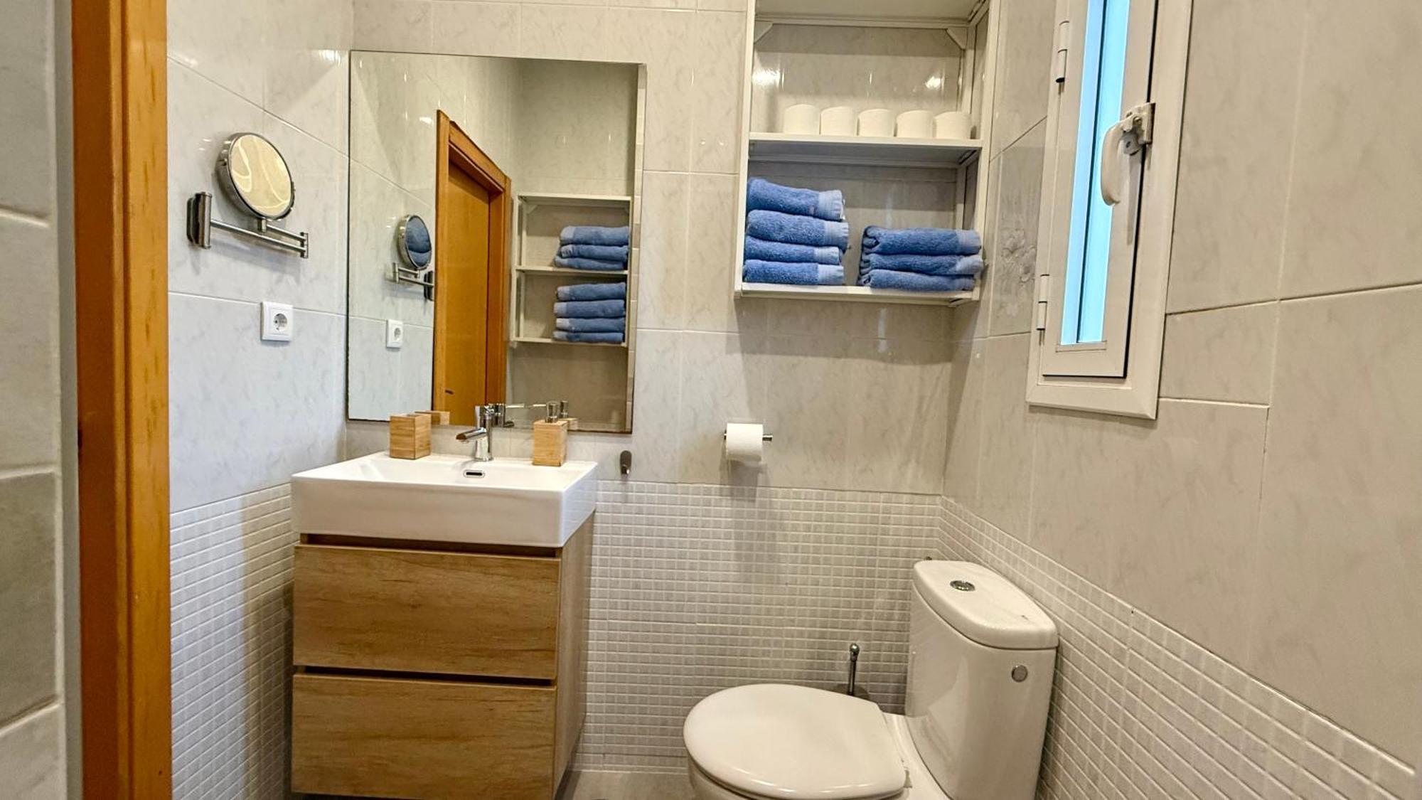 Apartamento Turistico Ciudad Jardin - Nervion. Séville Extérieur photo